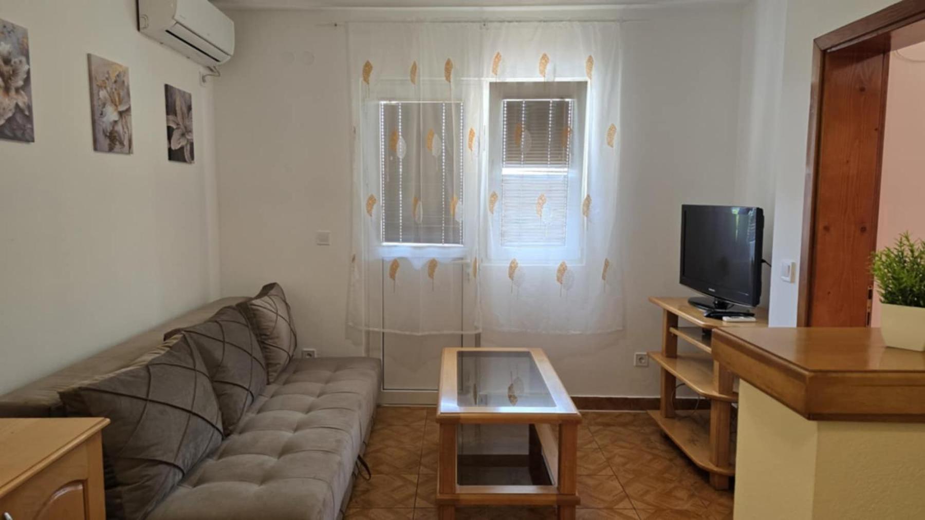 Vito Apartments Сутоморе Экстерьер фото