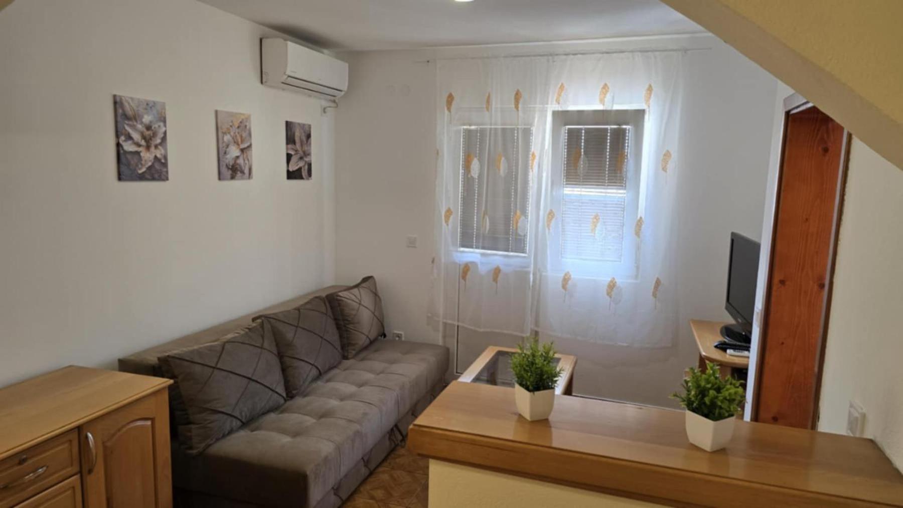 Vito Apartments Сутоморе Экстерьер фото