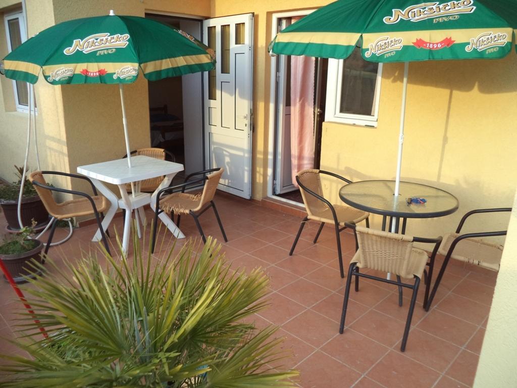 Vito Apartments Сутоморе Номер фото