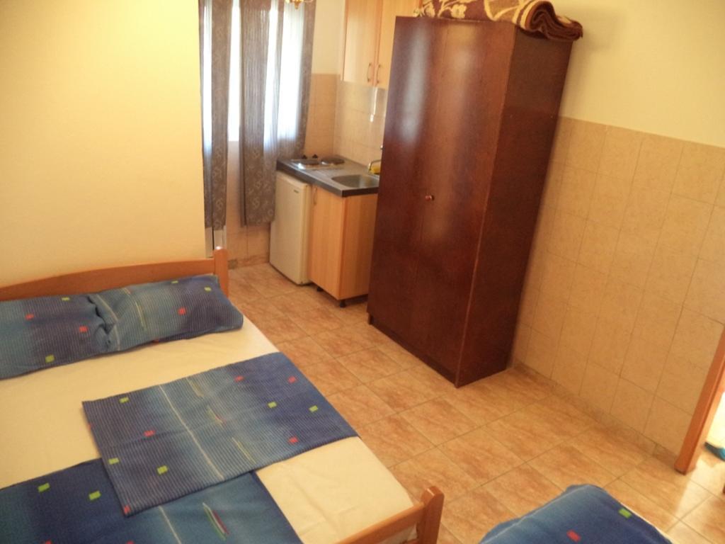 Vito Apartments Сутоморе Номер фото